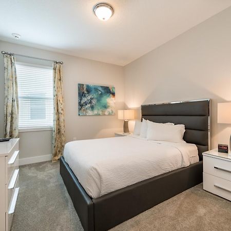 Remarkable Home Near Disney With Theater & Themed Rooms By Rentyl - 7660F Kissimmee Extérieur photo